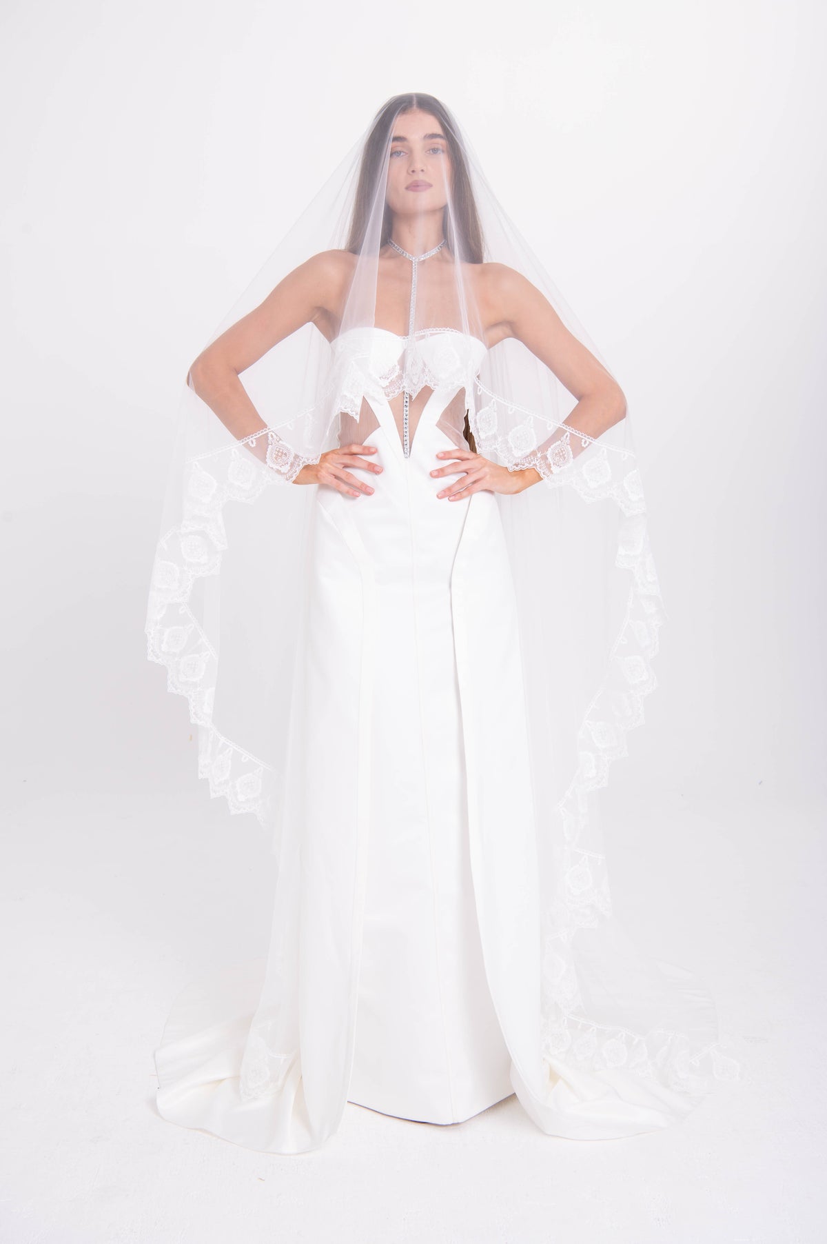 THE ÉLAN BRIDAL LOOK