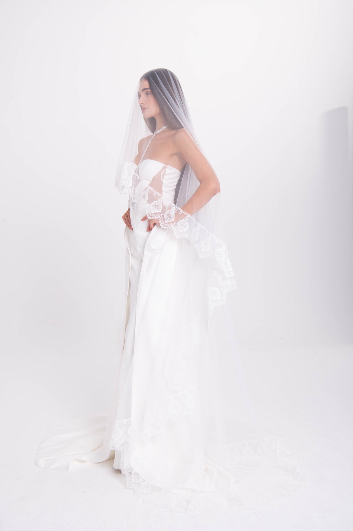 THE ÉLAN BRIDAL LOOK